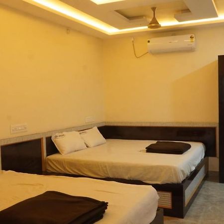 Hotel Sri Vasavi Residency Rāmeswaram Esterno foto