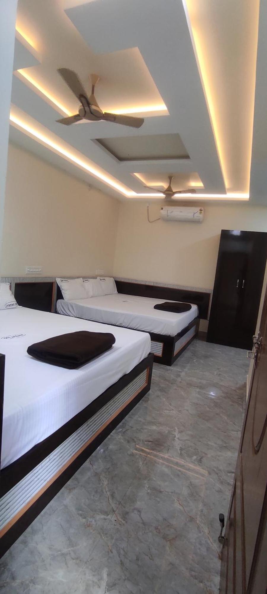 Hotel Sri Vasavi Residency Rāmeswaram Esterno foto