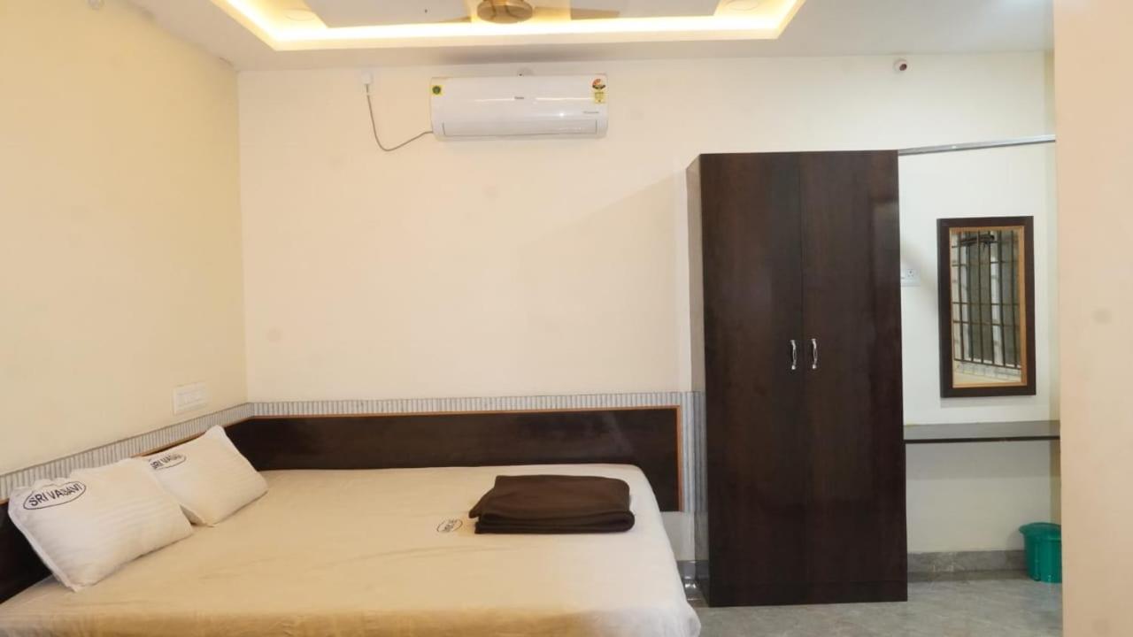 Hotel Sri Vasavi Residency Rāmeswaram Esterno foto