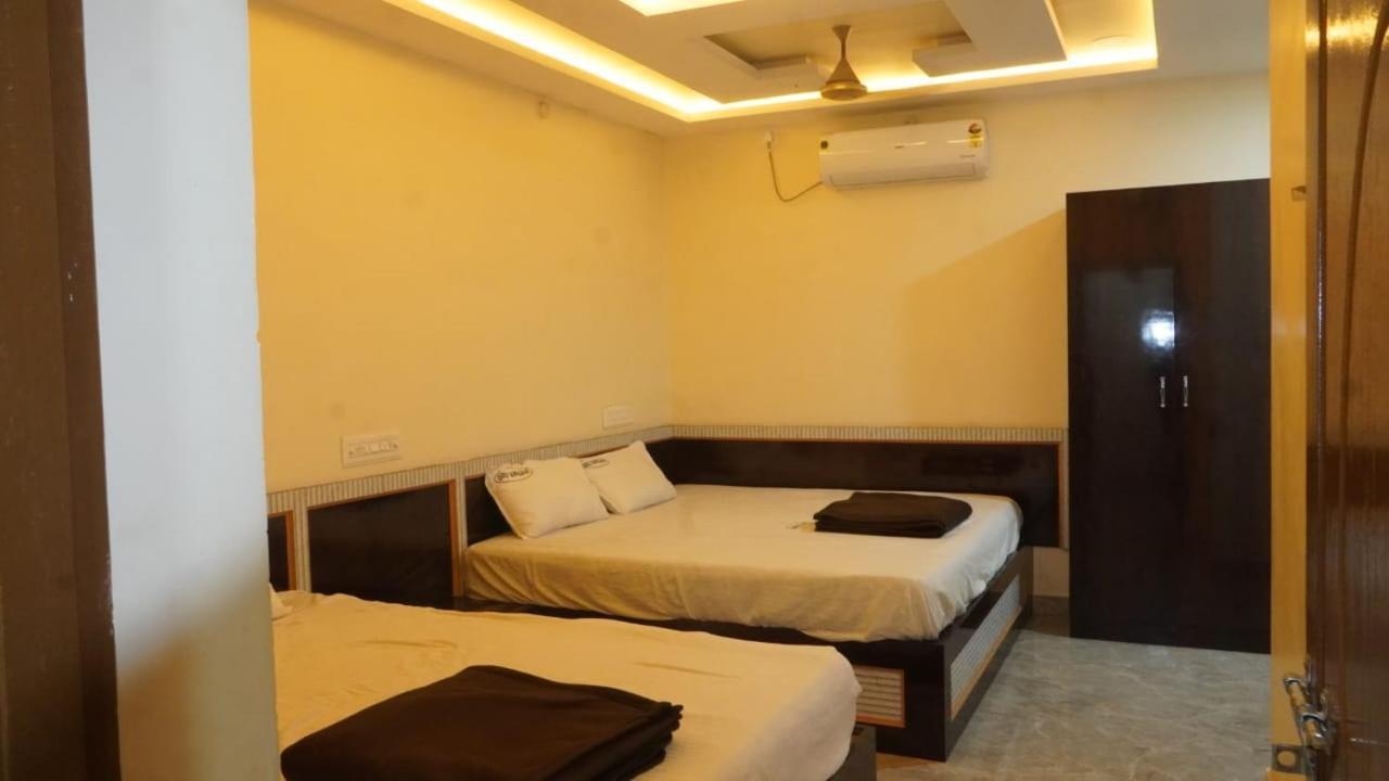 Hotel Sri Vasavi Residency Rāmeswaram Esterno foto